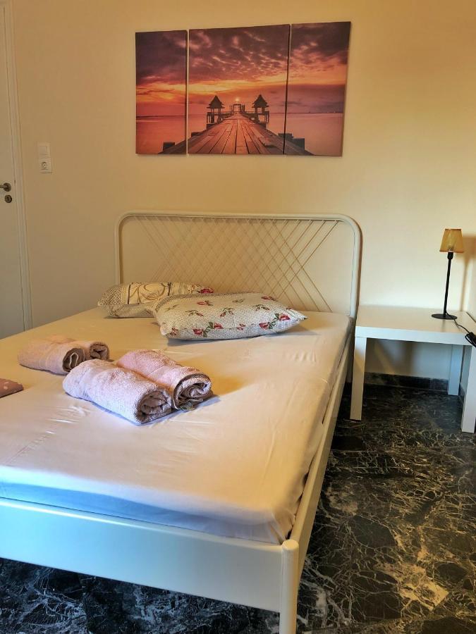 Argo Apartment 15Min From The Airport, 1Min From The Beach Artemis City Center Kültér fotó